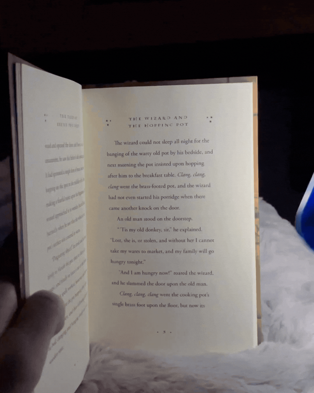 Lüme Book Light Magnifier